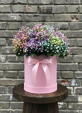Цветочная композиция из Гипсофила и Розы в шляпной коробке в Григорьевское