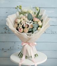 Букет цветов из:  Розы и Лизиантусы в Григорьевское