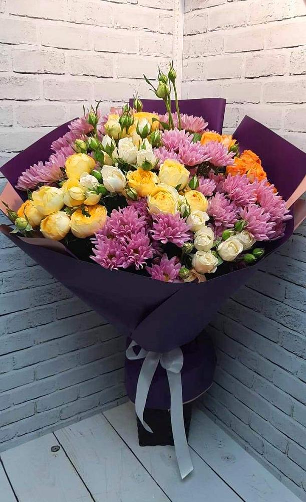 Букет цветов из: Хризантемы и Розы в Григорьевское
