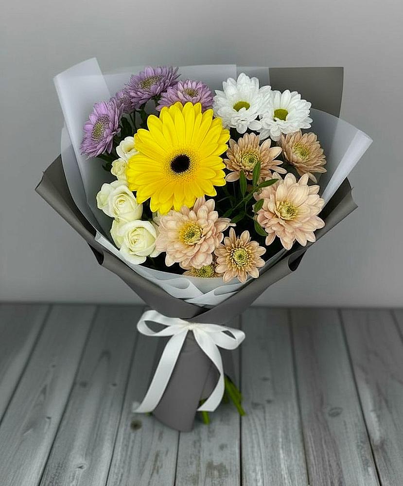 Букет цветов из: Розы, Герберы и Хризантемы в Григорьевское