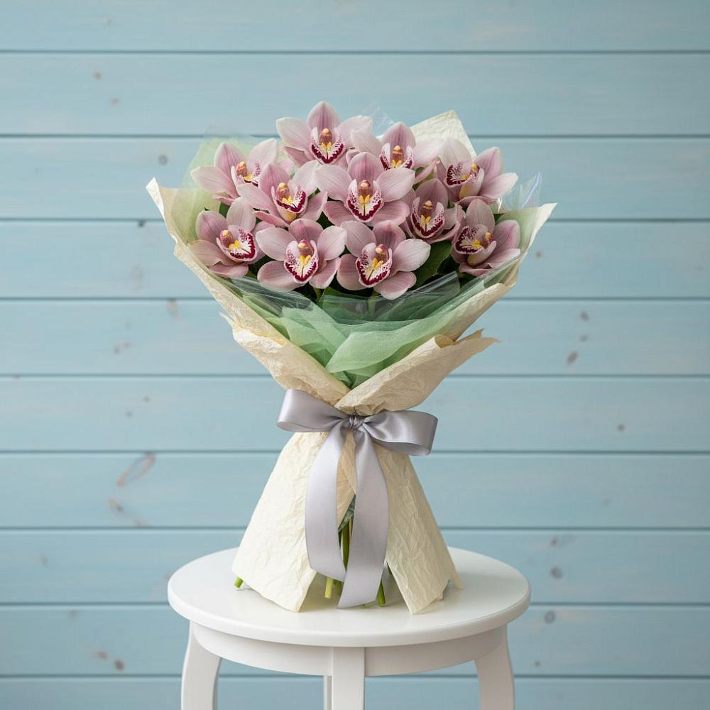 Букет цветов из: Орхидеи и Розы в Григорьевское