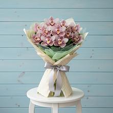Букет цветов из:  Орхидеи и Розы в Григорьевское