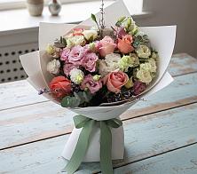 Букет цветов из:  Розы, Лизиантусы и Гвоздики #REPLACE_PRED# Григорьевское