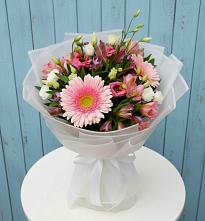 Букет цветов из:  Герберы, Альстромерии и Лизиантусы в Григорьевское