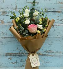Букет цветов из:  Розы и Лизиантусы в Григорьевское